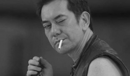 表情包黄秋生,笑中带泪的喜剧人生