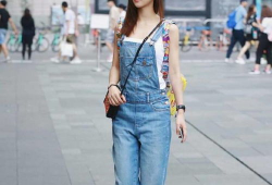 成都街拍美女图片,时尚美女街拍集锦