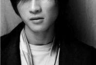 韩寒资料个人资料,从青春文学到赛车手的跨界人生