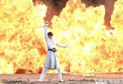 阿蕾拉背景,穿越时空的传奇女子，揭秘她的神秘人生