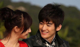 网络娱乐圈吃瓜博主,吃瓜博主带你探秘明星幕后故事