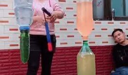 双截棍大姐网红