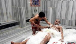 男女一起洗澡图片